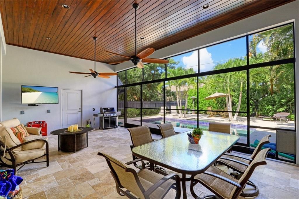 1199 9th Ave N, Naples, FL 34102 Photo