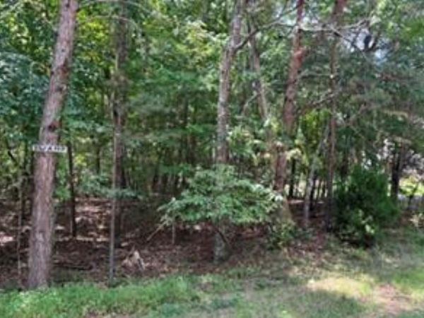 125 Lechmere Drive, Crossville, TN 38558