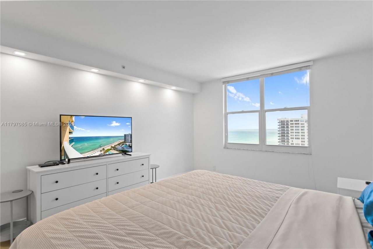 2501 S Ocean Dr, Unit 1614, Hollywood, FL 33019 Photo