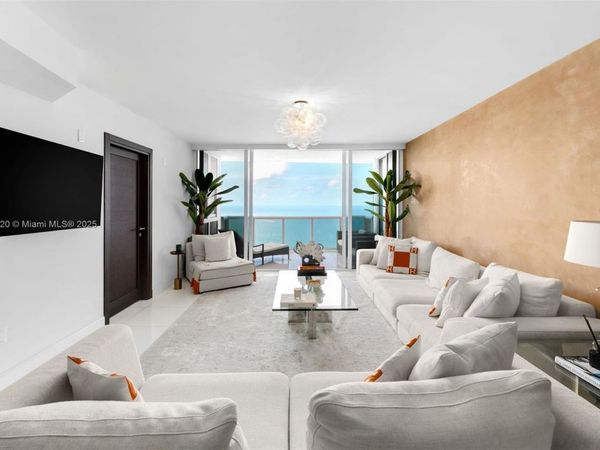 18201 Collins Ave, Unit 5206, Sunny Isles Beach, FL 33160