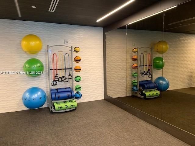 301 Altara Ave, Unit 608, Coral Gables, FL 33146 Photo