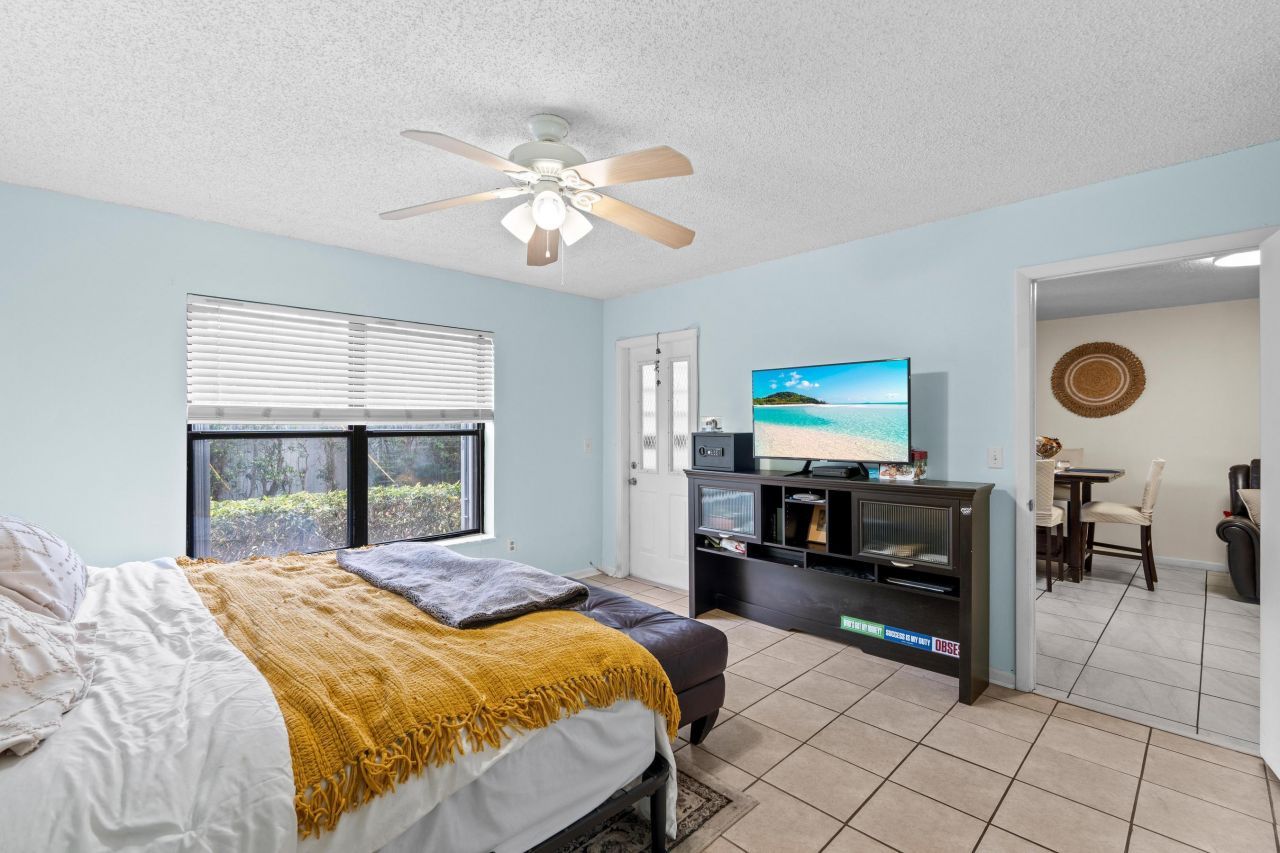 896 N Federal Highway, Unit 121, Lantana, FL 33462 Photo