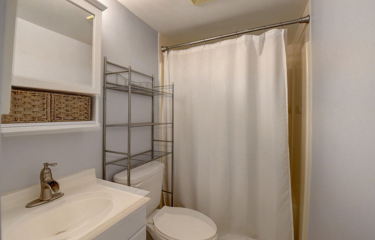 890 N Federal Highway, Unit 206, Lantana, FL 33462 Photo