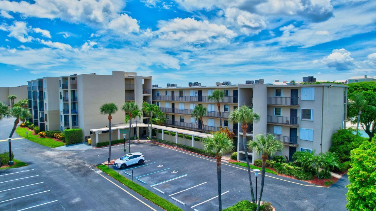 890 N Federal Highway, Unit 206, Lantana, FL 33462 Photo