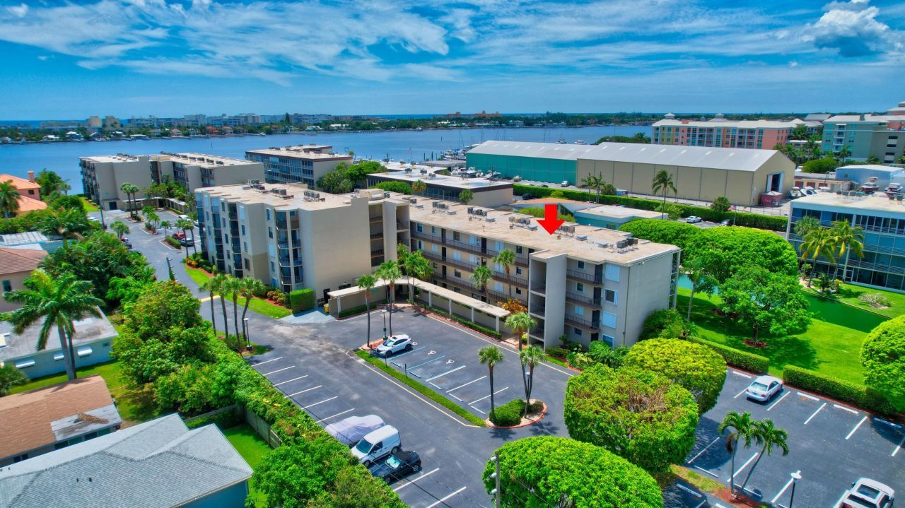 890 N Federal Highway, Unit 206, Lantana, FL 33462 Photo