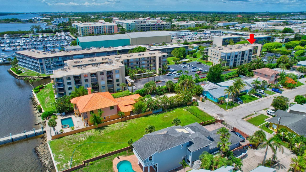 890 N Federal Highway, Unit 206, Lantana, FL 33462 Photo