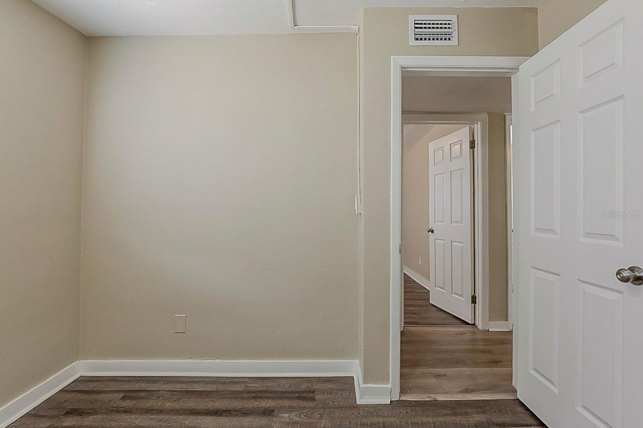 4010 Emerson Avenue S, Saint Petersburg, FL 33711 Photo