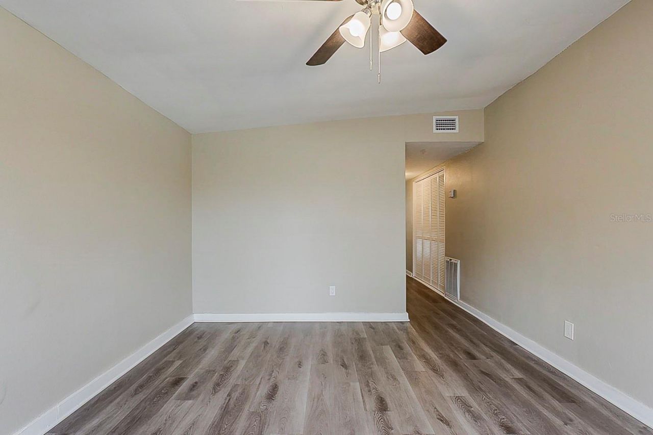 4010 Emerson Avenue S, Saint Petersburg, FL 33711 Photo