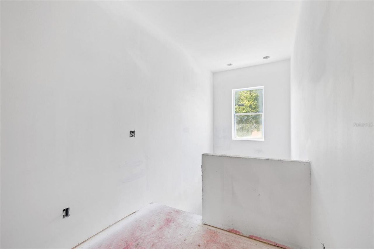 110 W Hiawatha Street, Tampa, FL 33604 Photo