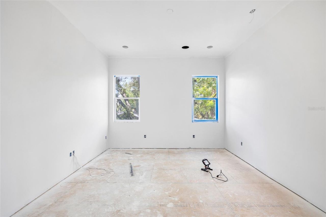 110 W Hiawatha Street, Tampa, FL 33604 Photo