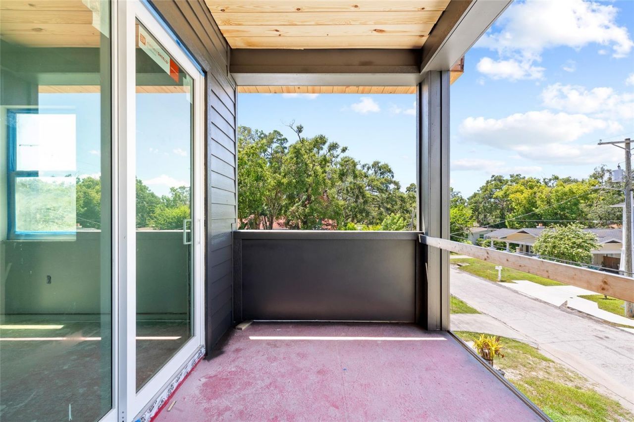 110 W Hiawatha Street, Tampa, FL 33604 Photo