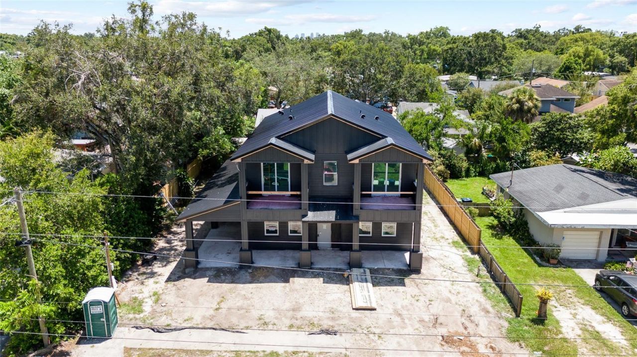 110 W Hiawatha Street, Tampa, FL 33604 Photo