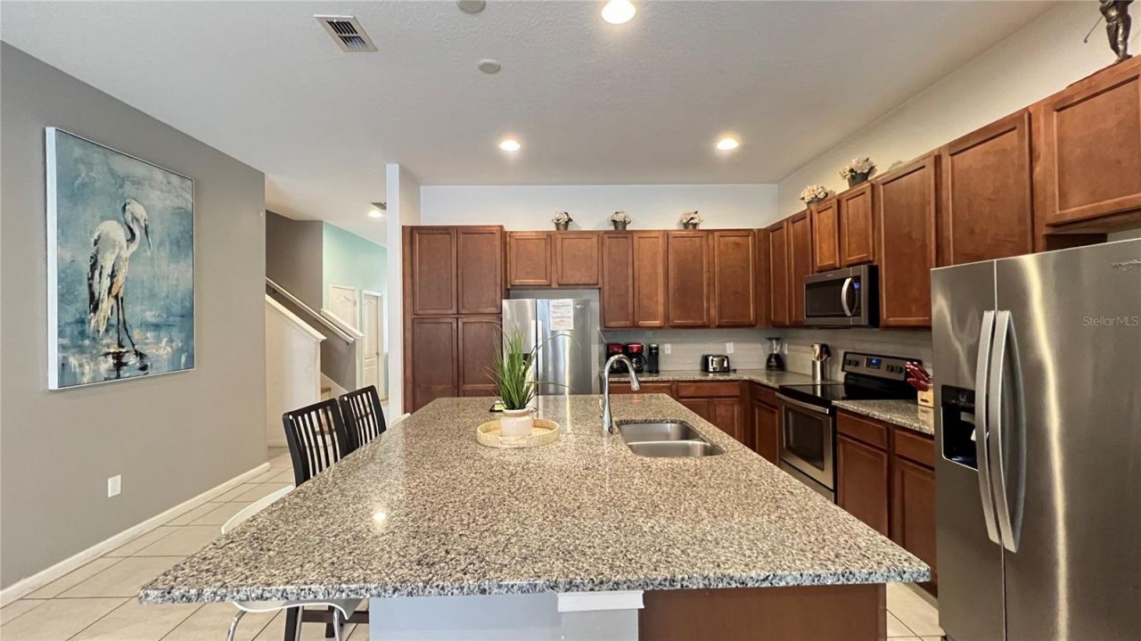 6041 Broad Oak Drive, Davenport, FL 33837 Photo