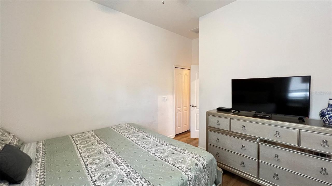 6041 Broad Oak Drive, Davenport, FL 33837 Photo