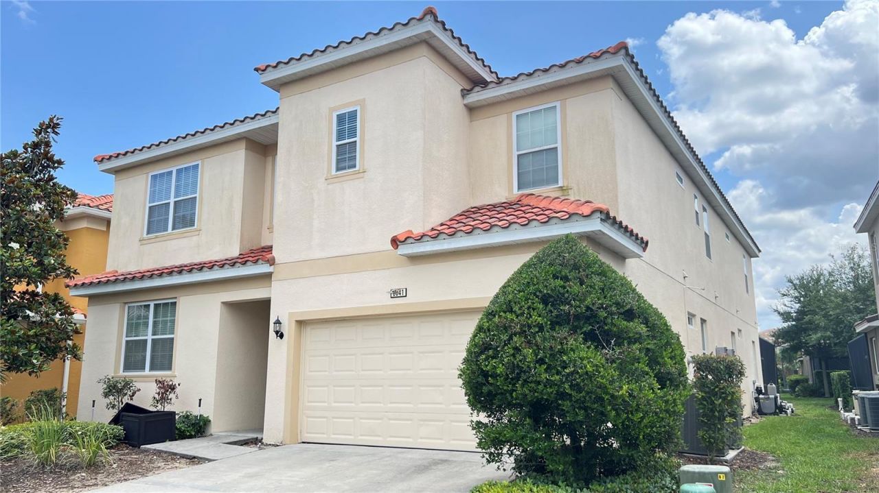 6041 Broad Oak Drive, Davenport, FL 33837 Photo