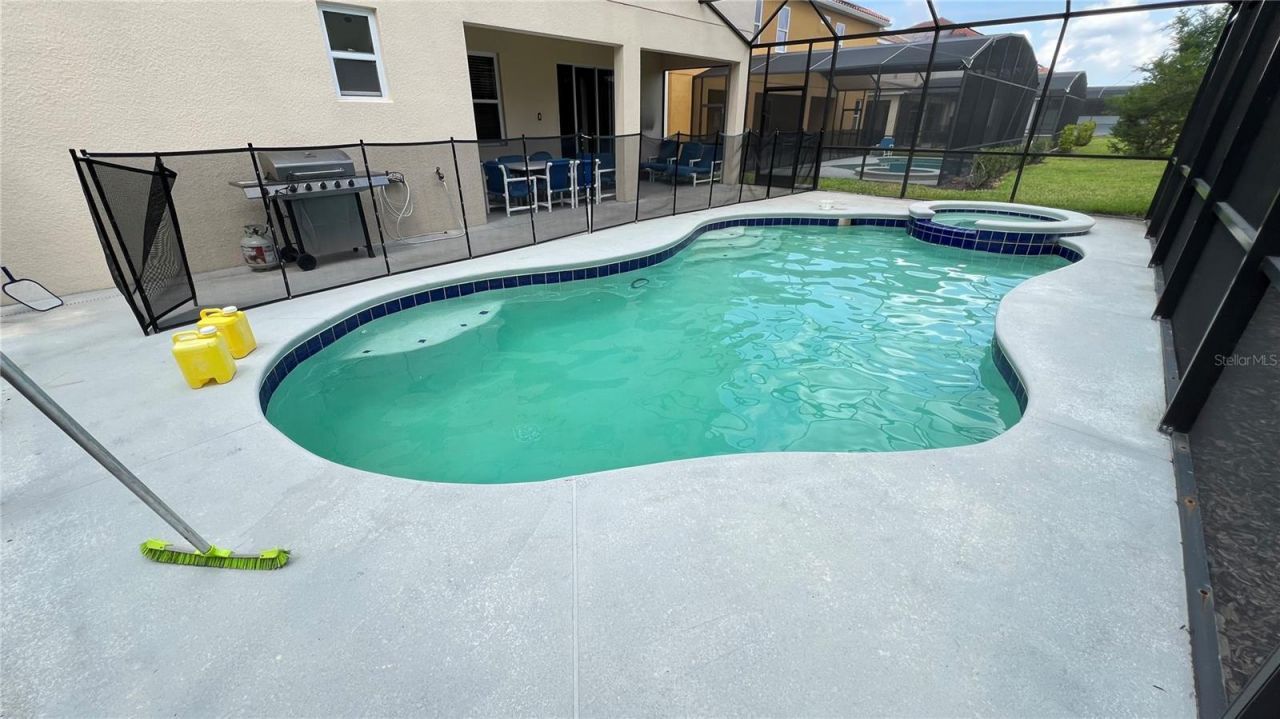 6041 Broad Oak Drive, Davenport, FL 33837 Photo