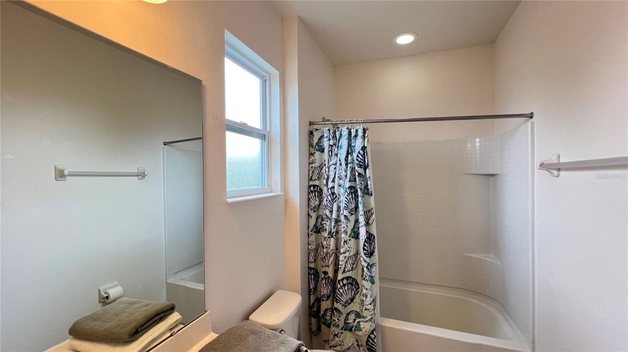 6041 Broad Oak Drive, Davenport, FL 33837 Photo