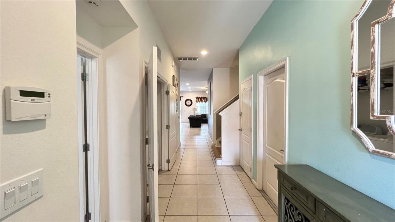 6041 Broad Oak Drive, Davenport, FL 33837 Photo