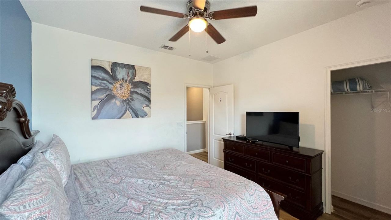 6041 Broad Oak Drive, Davenport, FL 33837 Photo