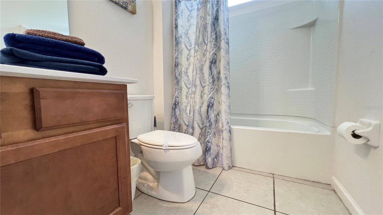 6041 Broad Oak Drive, Davenport, FL 33837 Photo