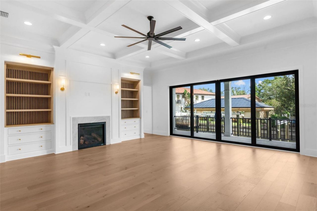 690 Geneva Place, Tampa, FL 33606 Photo