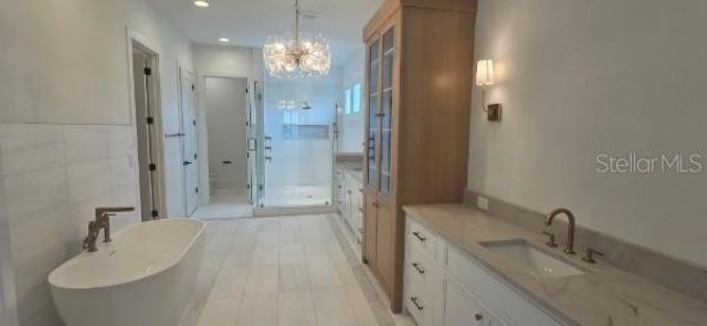 690 Geneva Place, Tampa, FL 33606 Photo