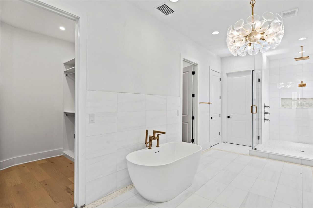 690 Geneva Place, Tampa, FL 33606 Photo
