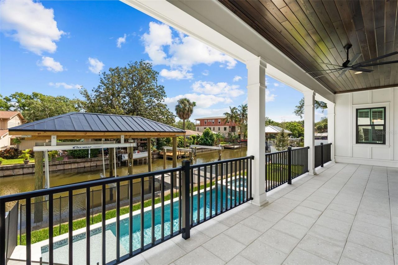 690 Geneva Place, Tampa, FL 33606 Photo