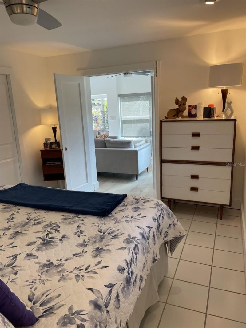 246 22nd Avenue Ne, Saint Petersburg, FL 33704 Photo