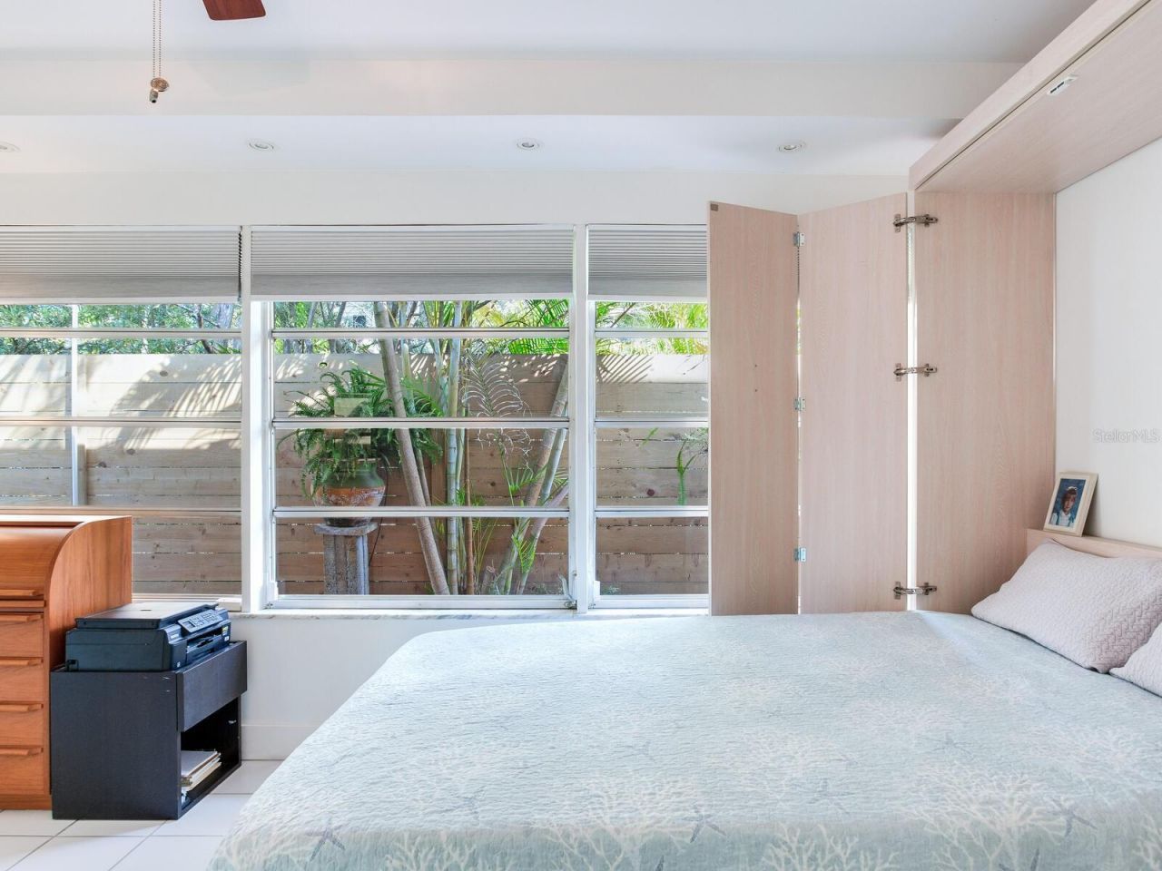 246 22nd Avenue Ne, Saint Petersburg, FL 33704 Photo