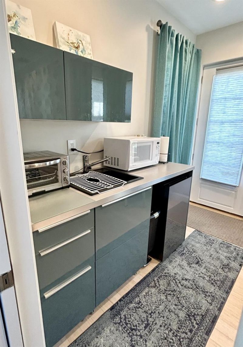 246 22nd Avenue Ne, Saint Petersburg, FL 33704 Photo