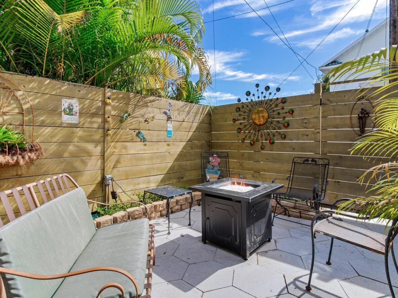 246 22nd Avenue Ne, Saint Petersburg, FL 33704 Photo