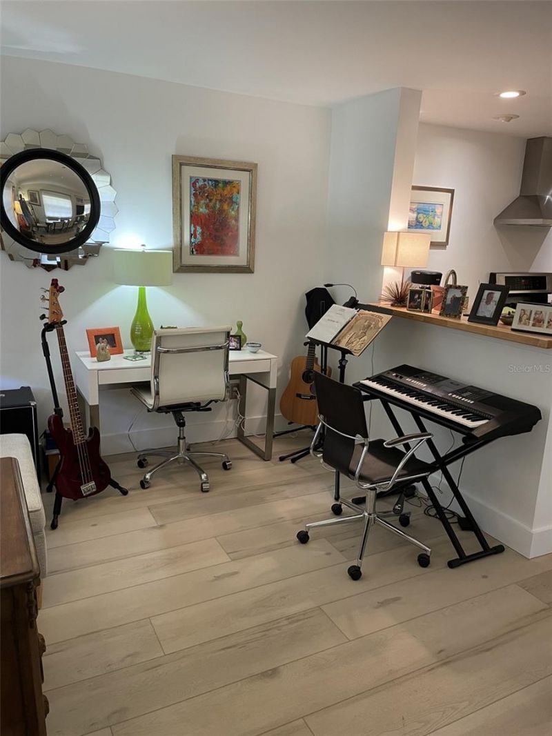 246 22nd Avenue Ne, Saint Petersburg, FL 33704 Photo