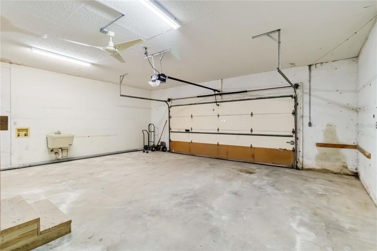 6203 Courtside Drive, Unit 21, Bradenton, FL 34210 Photo