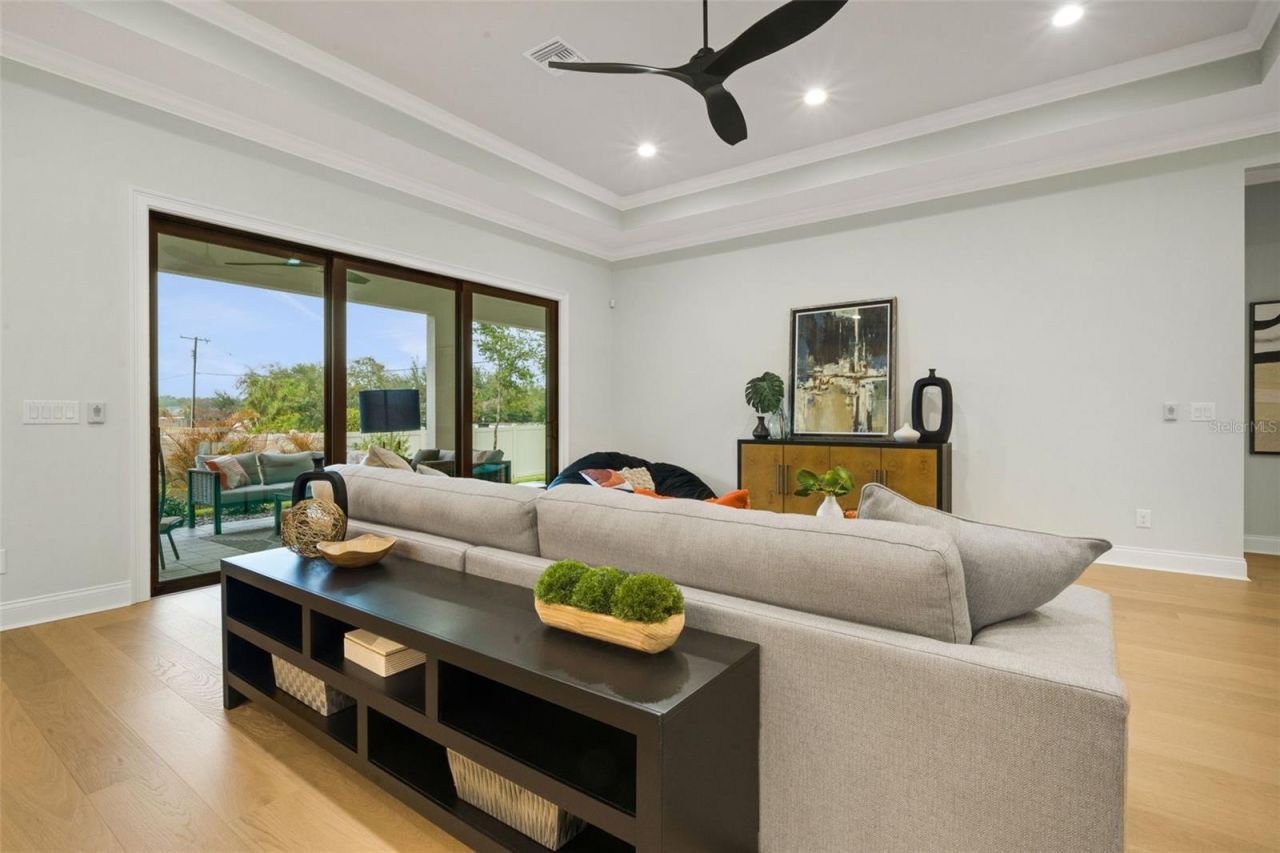 5390 Clubhouse Hills Lane, Lakeland, FL 33812 Photo