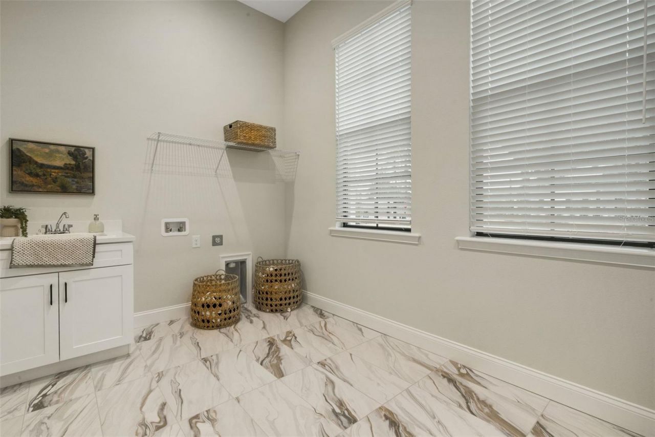 5390 Clubhouse Hills Lane, Lakeland, FL 33812 Photo