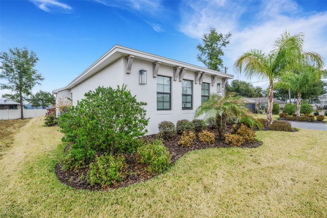 5390 Clubhouse Hills Lane, Lakeland, FL 33812 Photo