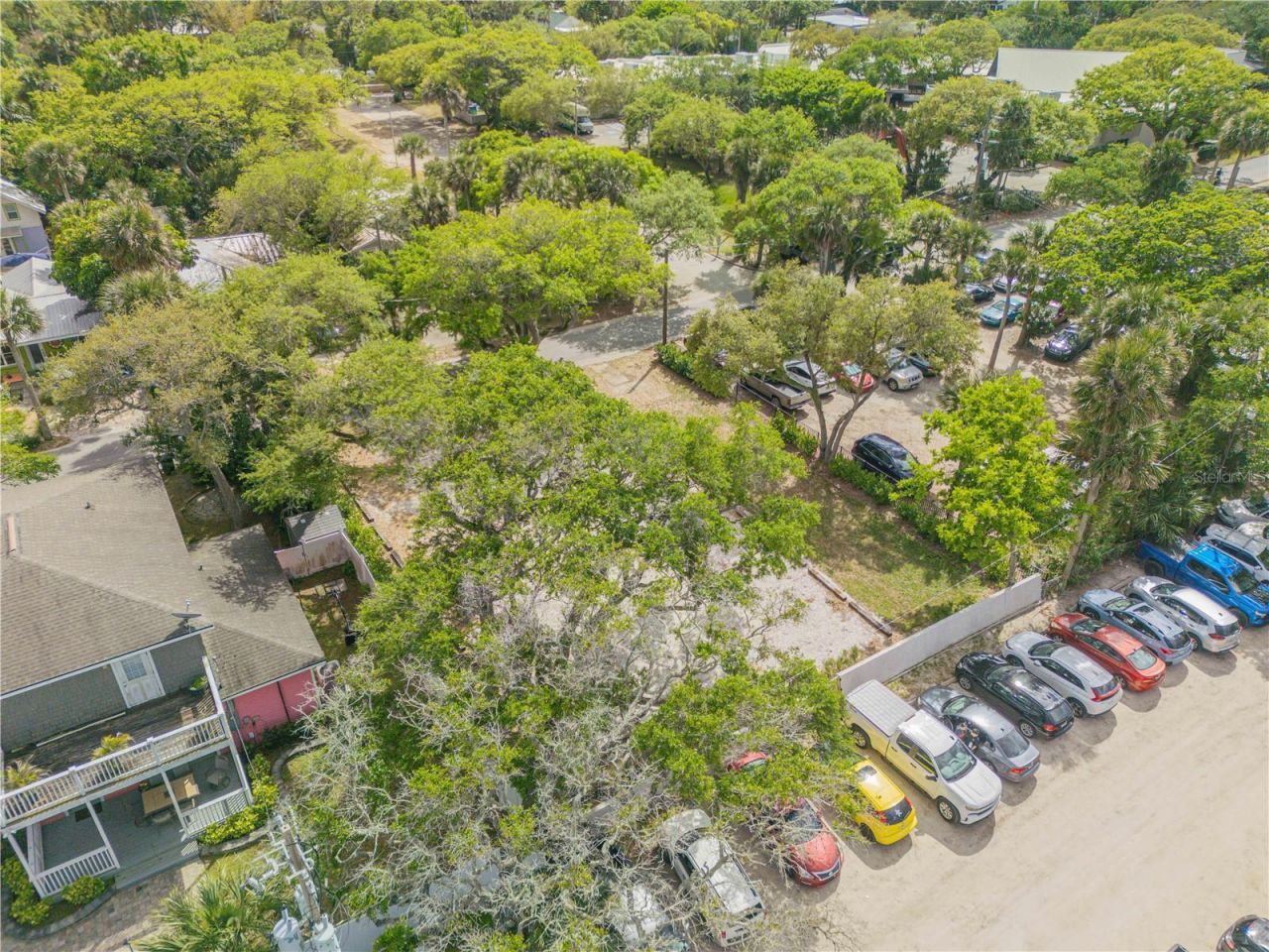 214 Columbus Avenue, New Smyrna Beach, FL 32169 Photo