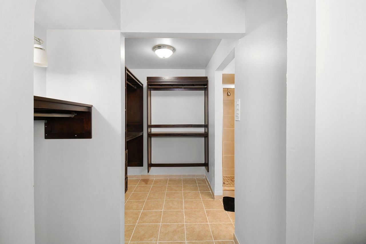 397 NE Gulfstream Avenue, Port Saint Lucie, FL 34983 Photo