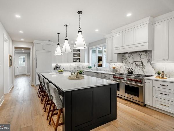 407 OAKWYNNE DRIVE, WYNNEWOOD, PA 19096