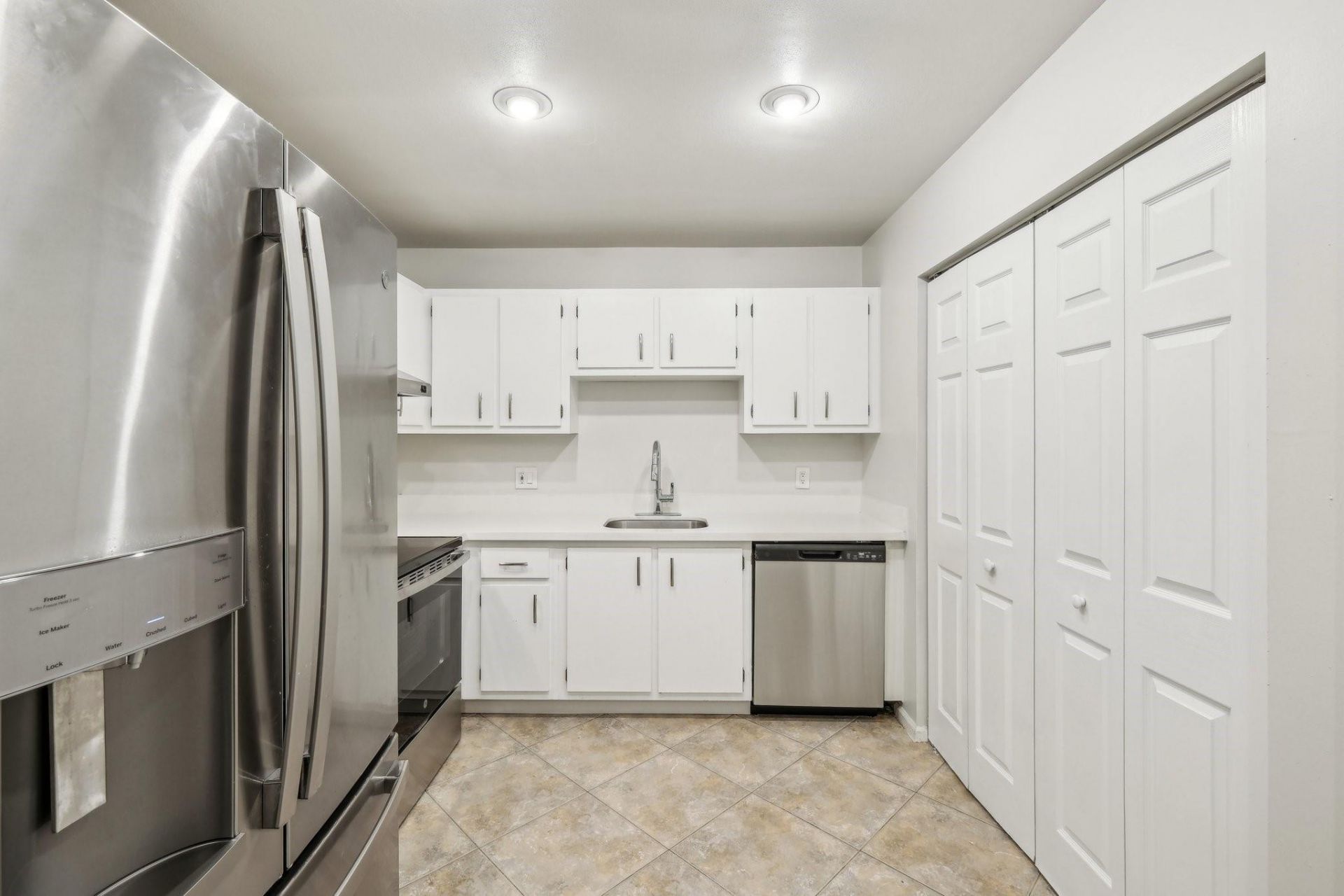 1091 Manor Drive, Palm Springs, FL 33461 Photo