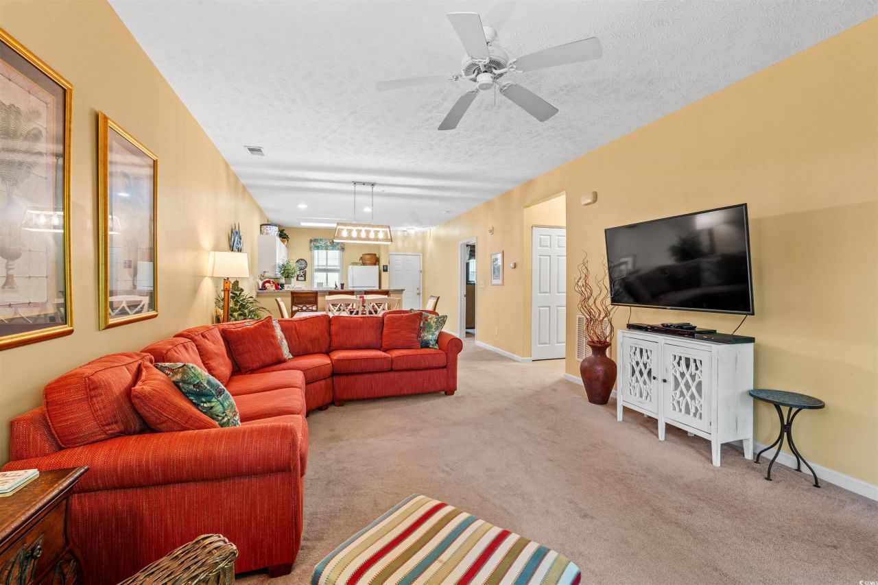 601 Hillside Dr. Photo 4