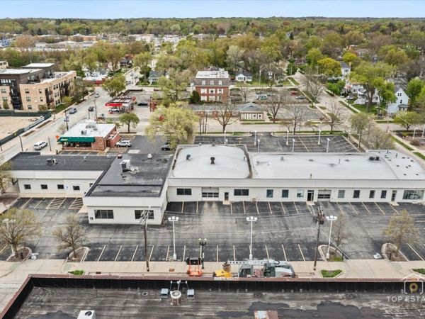 206 N Cook Street, Barrington, IL 60010