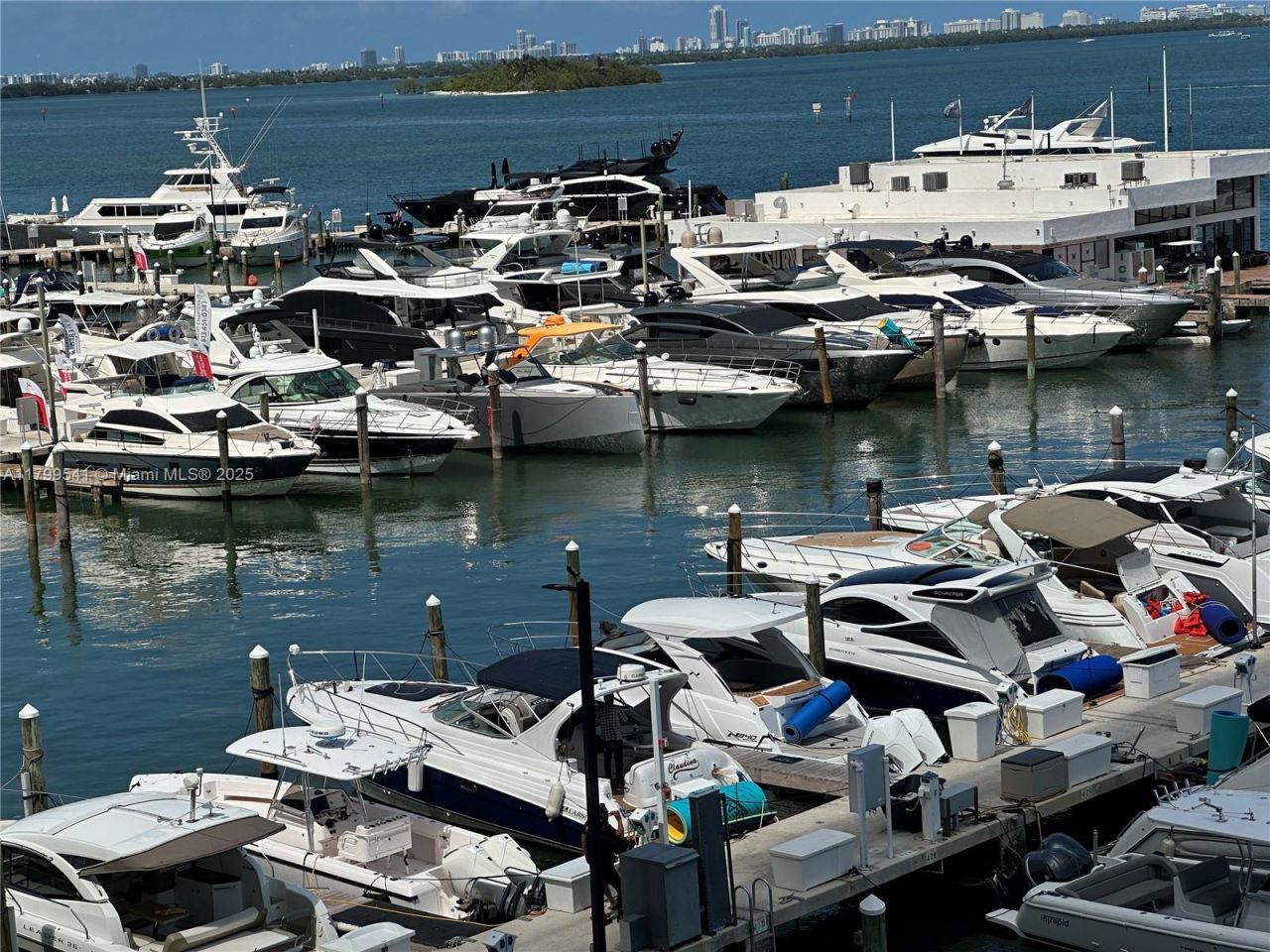 555 NE 15th St, Unit 508, Miami, FL 33132 Photo