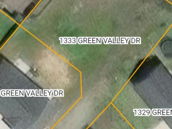 1333 Green Valley Drive, Cave Junction, OR 97523