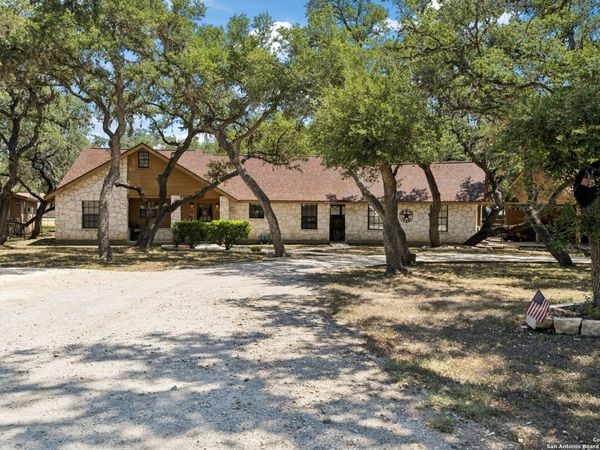 9516 Geronimo Oaks, San Antonio, TX 78254