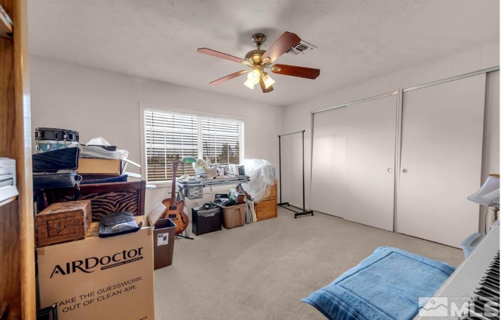 990 Riverview Drive, Gardnerville, NV 89460 Photo