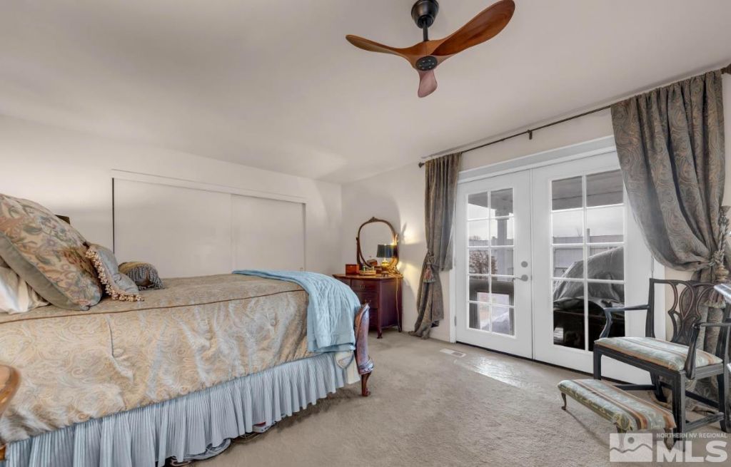 990 Riverview Drive, Gardnerville, NV 89460 Photo