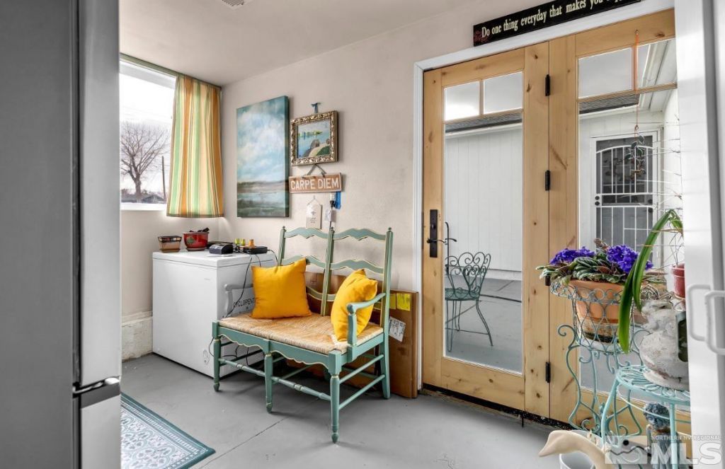 990 Riverview Drive, Gardnerville, NV 89460 Photo