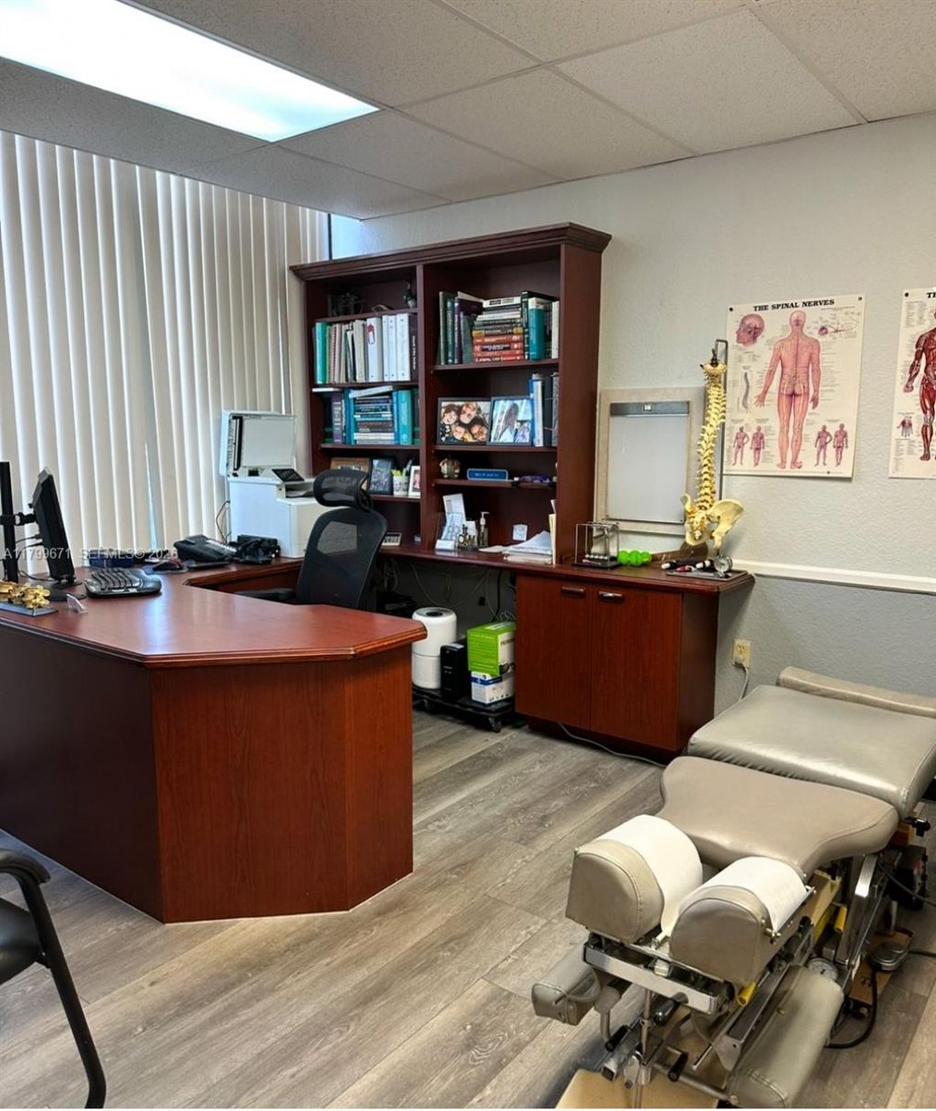 8955 SW 87th Ct, Unit 101, Miami, FL 33176 Photo